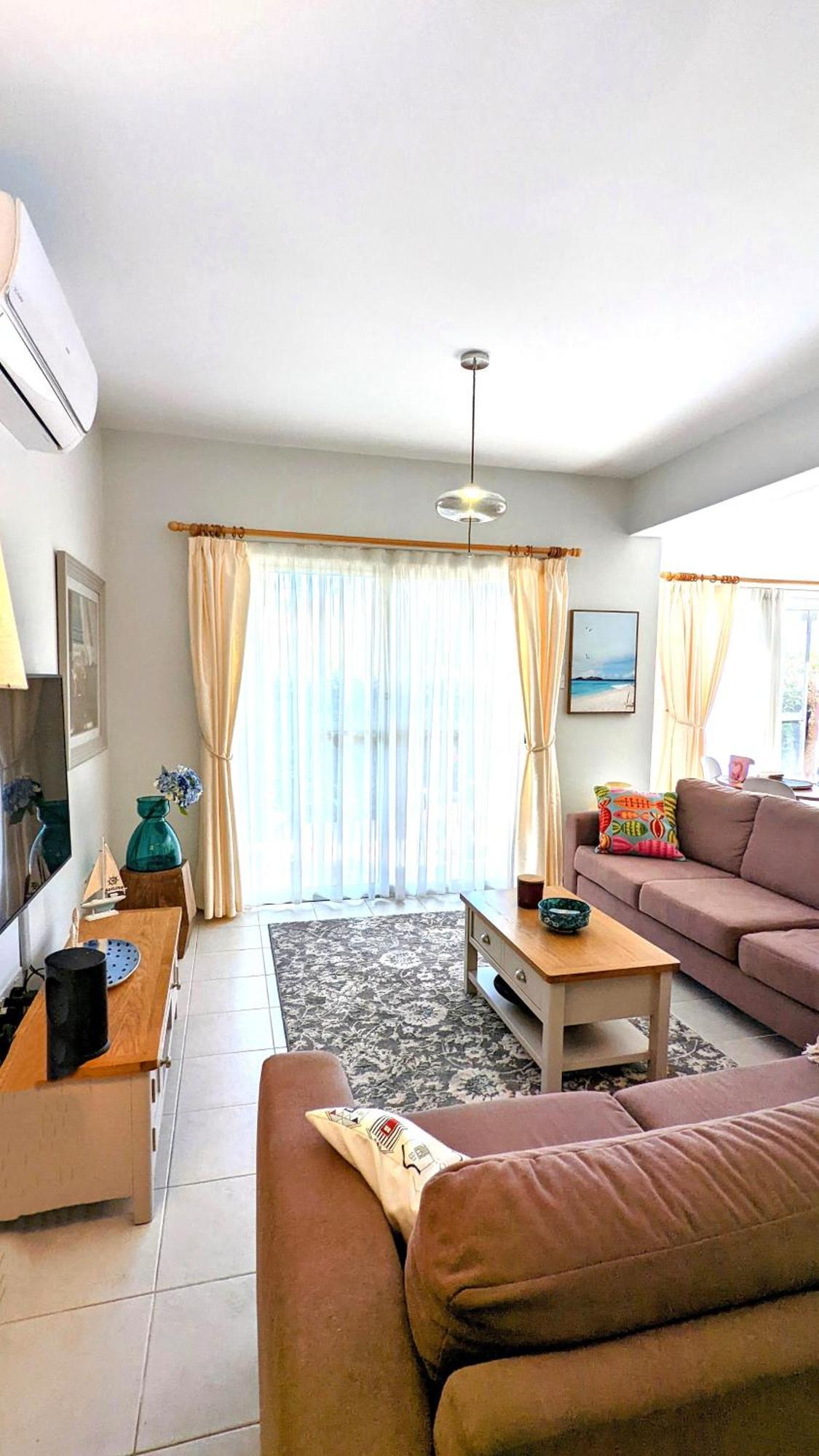 Stylish Garden Apartment At Paphos Harbour מראה חיצוני תמונה